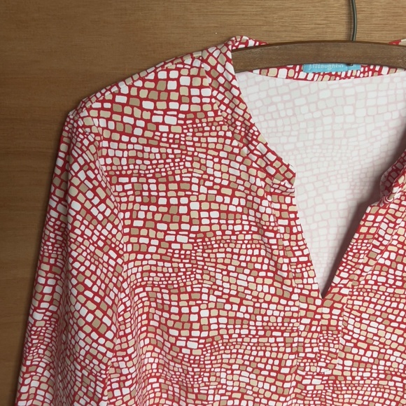 J. McLaughlin pull over print tunic top M Catalina cloth geometric nylon v-neck - Picture 2 of 5